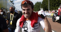 Ion Izagirre dağın ortasındaki Tour de France etabında zafere tek başına ulaştı