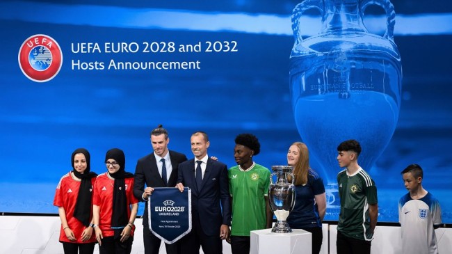 İngiltere ve İrlanda, Euro 2028 futbol turnuvasına, İtalya ve Türkiye ise 2032’ye ev sahipliği yapacak