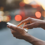 Facebook ve Instagram, İngiltere'de reklamsız abonelik sunacak