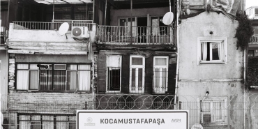 Beyazit-Ozturk8217un-8216Joker8217ine-Burcu-Esmersoy8217dan-8216Tuzak8217-Yorumu-featured