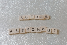 Hakan-Altun-Kimdir-Unlu-Sarkicinin-Hayati-ve-Kariyer-Yolculugu-featured