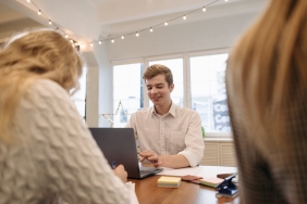 TRT-Dijital8217in-Yeni-Dizisi-A.B.I.-Anlami-ve-Cekim-Yerleri-featured