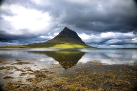 Yeni-Game-of-Thrones-Dizisi-Geliyor-Beklerken-Izlenecek-En-Iyi-Fantastik-Yapimlar-featured