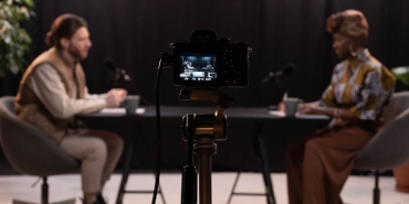 Dwayne-Johnson8217dan-Canli-Aksiyon-Moana-Setinden-Ilk-Goruntuler-Maui8217nin-Perugu-Tartisma-Yaratti-featured