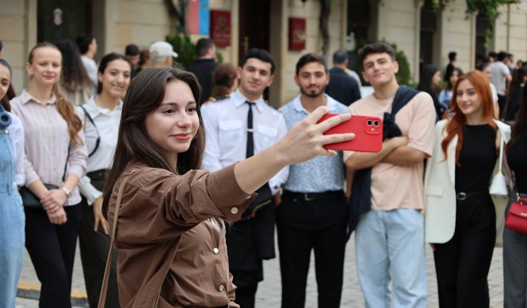 Sosyal-Medyada-Son-24-Saatin-Nabzi-Nostalji-Mizah-ve-Gundelik-Hayat-featured