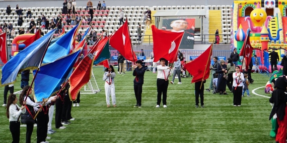 1-Nisan-Ruhu-Tum-Yurdu-Sardi-Akil-Almaz-Sakalar-Sosyal-Medyayi-Senlendirdi-featured