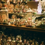 Ekran-Basinda-Dunya-Turu-Uzak-Sehir-Temali-Dizilerin-Buyusu-featured