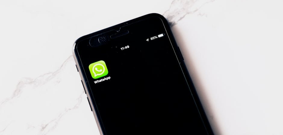 Ekran-Basinda-Gulumseten-Anlar-Mesajlasmalarda-Iletisimin-Zirvesi-featured