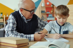 Nevra-Serezli8217nin-Torunu-Sihirli-Annem8217de-Lara-Serezli-Oyuncu-Oldu-featured