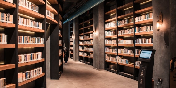 Yan-Yana-Filmi-Netflix-Kutuphanesinde-Bilginer-ve-Yigit-Hayatlari-Birlestiriyor-featured